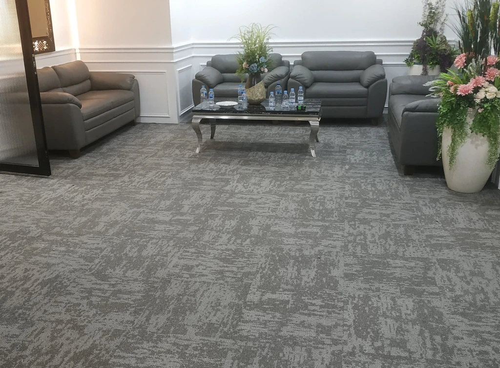 Proyek Proyek Kantor, Jakarta Barat. Karpet Tile Stanford. Total Pemasangan :110 M2. 1 ~dl/2026/3/30/whatsapp_image_2026_03_30_at_14_14_16